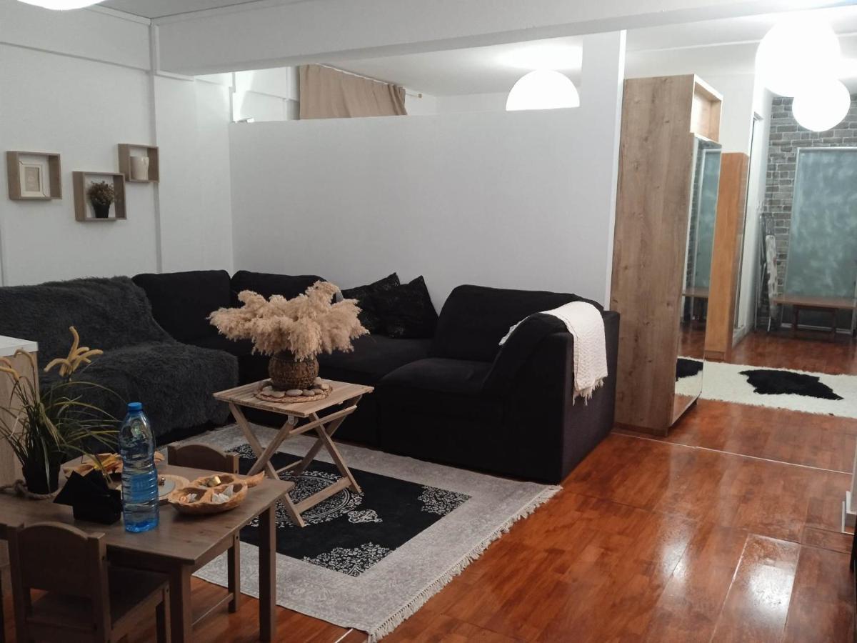 Adorable Cozy Apartment Aglantzia Luaran gambar